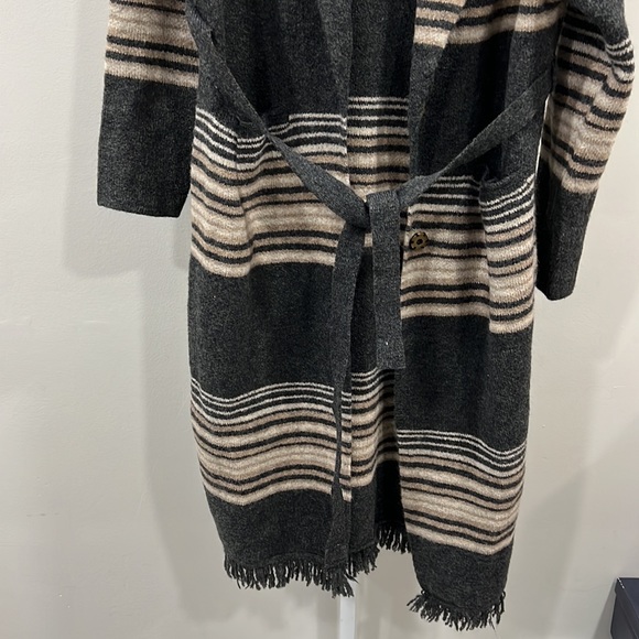 Revolve Heartloom Lina Duster cardigan - Picture 4 of 9